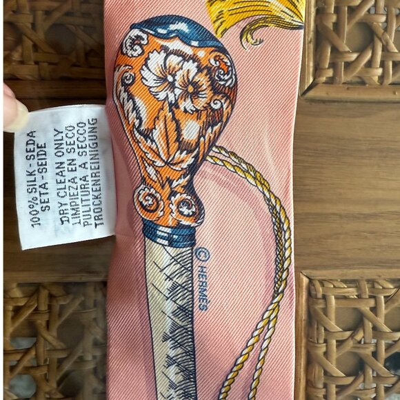Authentic Hermès Cavalcades Silk Twilly - Picture 13 of 16
